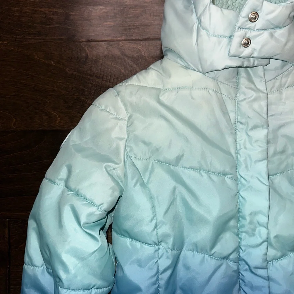 Justice Aqua Mist Gradient Ombré Blue Puffer Jacket Coat Girls Size 6/7